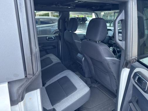 Oxford White 2022 Ford Bronco Big Bend