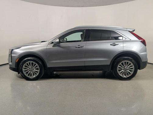 Argent Silver Metallic 2024 Cadillac XT4 Premium Luxury
