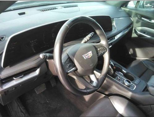 Argent Silver Metallic 2024 Cadillac XT4 Premium Luxury