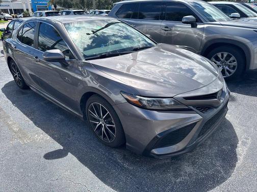 Predawn Gray Mica 2021 Toyota Camry SE