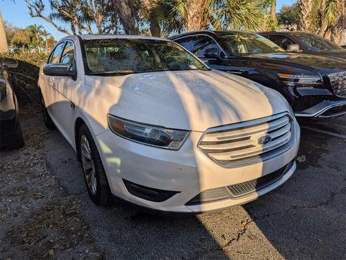 2019 Ford Taurus Limited
