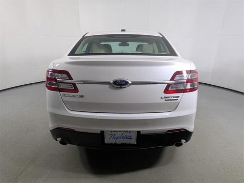 2019 Ford Taurus Limited