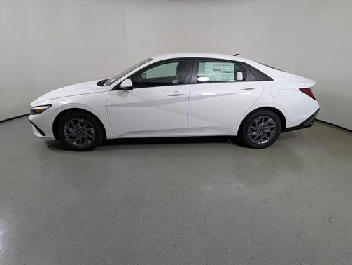 2025 Hyundai ELANTRA HEV Blue