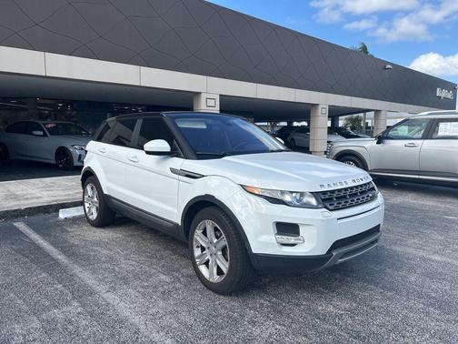 White 2015 Land Rover Range Rover Evoque Pure Plus