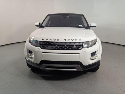 White 2015 Land Rover Range Rover Evoque Pure Plus