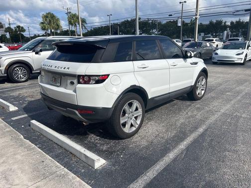 White 2015 Land Rover Range Rover Evoque Pure Plus