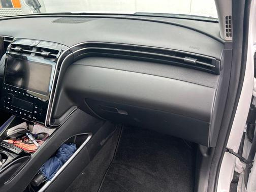 Quartz White 2022 Hyundai TUCSON Limited