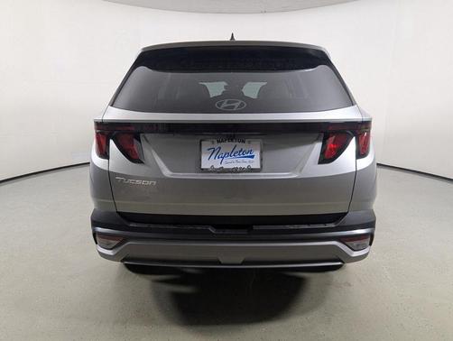 Shimmering Silver 2026 Hyundai TUCSON SEL