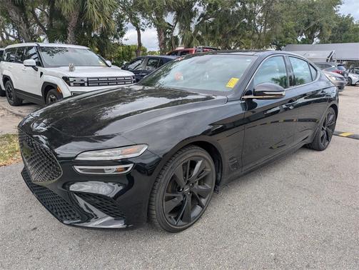 2023 Genesis G70 2.0T RWD