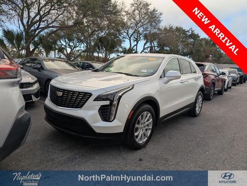 2022 Cadillac XT4 Luxury