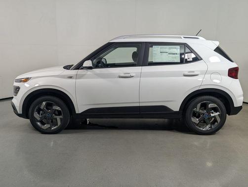 Lunar White 2026 Hyundai VENUE SEL
