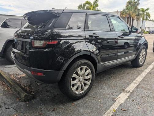 2017 Land Rover Range Rover Evoque SE