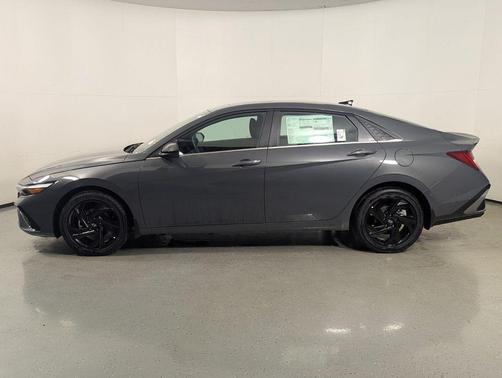 Ecotronic Gray 2026 Hyundai ELANTRA Sport