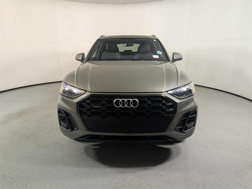 2025 Audi Q5 45 S line Premium