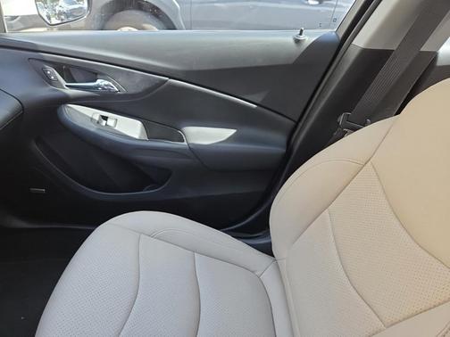 2018 Chevrolet Volt Premier