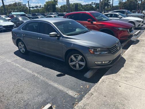 2015 Volkswagen Passat 1.8T Limited Edition