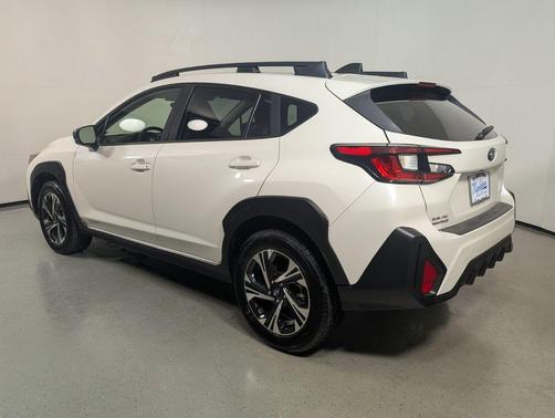 Crystal White Pearl 2024 Subaru Crosstrek Premium
