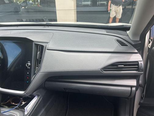 Crystal White Pearl 2024 Subaru Crosstrek Premium