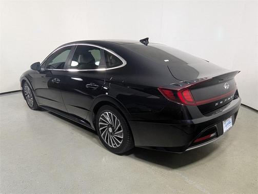 2023 Hyundai SONATA Hybrid SE