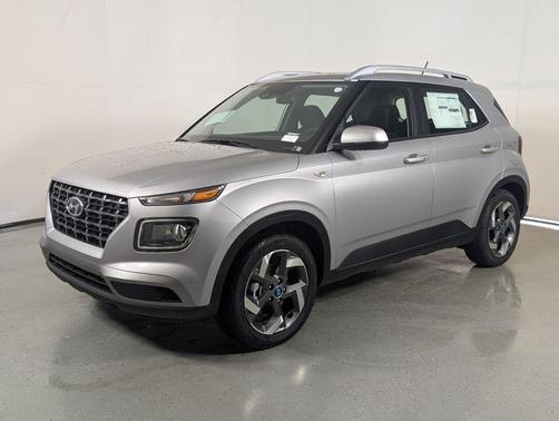 Shimmering Silver 2026 Hyundai VENUE SEL