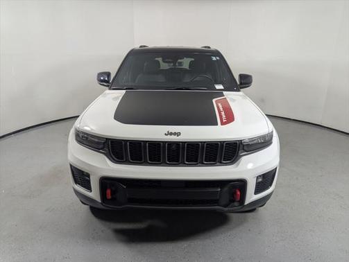 2022 Jeep Grand Cherokee Trailhawk