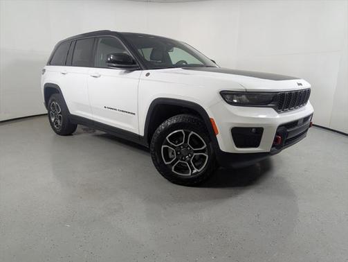 2022 Jeep Grand Cherokee Trailhawk