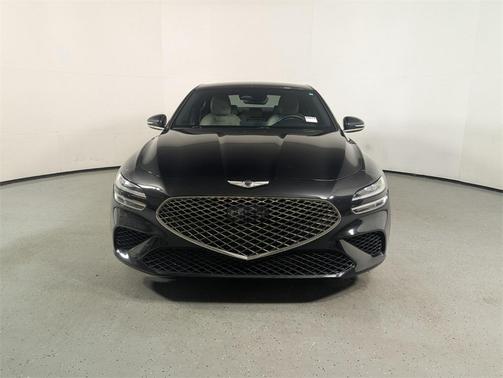 2023 Genesis G70 2.0T RWD