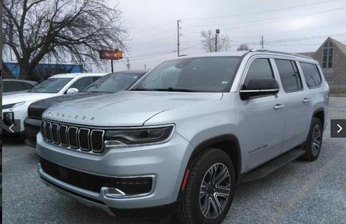 2024 Jeep Wagoneer L Series II 4x2