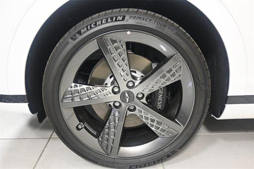 2025 Genesis GV70 2.5T AWD