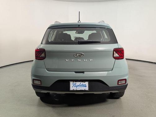 Mirage Green 2026 Hyundai VENUE SEL