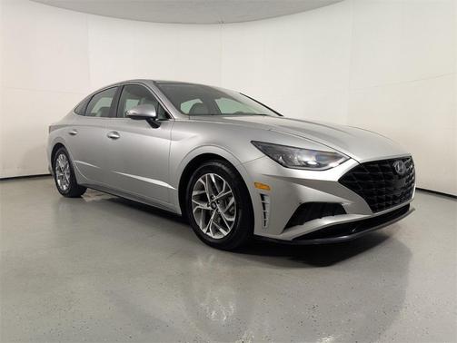 2021 Hyundai SONATA SEL