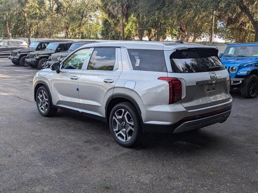 2025 Hyundai PALISADE SEL Premium