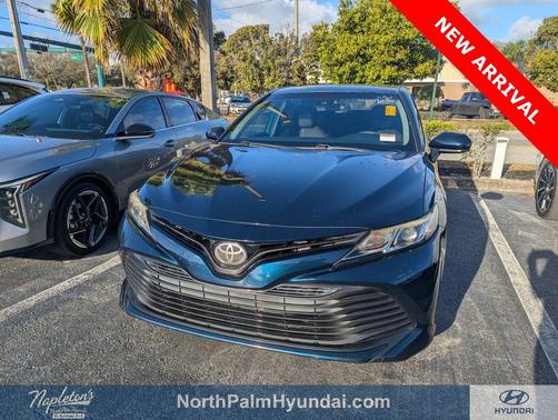 2018 Toyota Camry LE