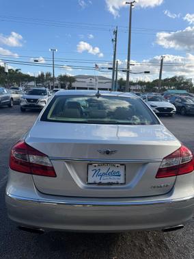 2013 Hyundai Genesis 3.8