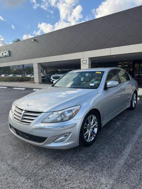 2013 Hyundai Genesis 3.8