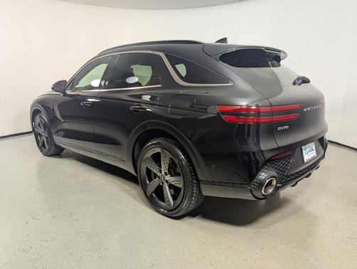 Vik Black 2025 Genesis GV70 2.5T AWD