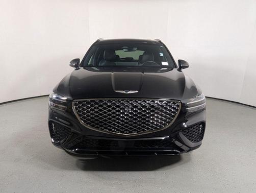 Vik Black 2025 Genesis GV70 2.5T AWD