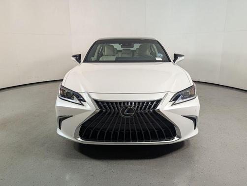 2024 Lexus ES 350 Luxury