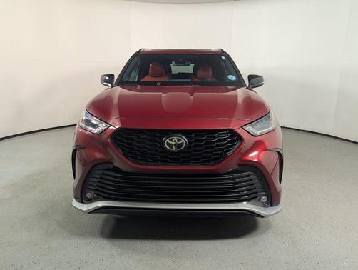 Ruby Flare Pearl 2021 Toyota Highlander XSE