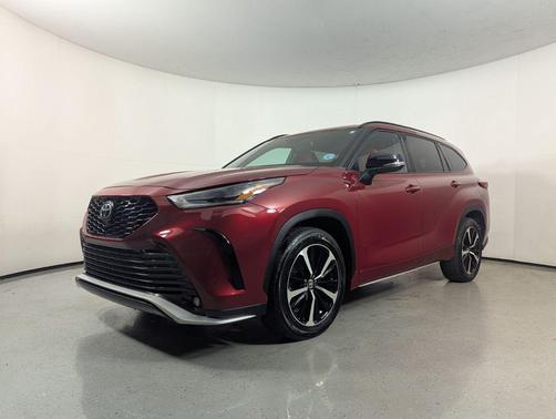 Ruby Flare Pearl 2021 Toyota Highlander XSE