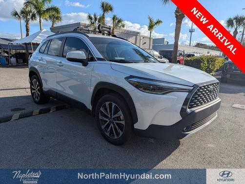 2022 Toyota Corolla Cross XLE