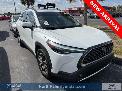 2022 Toyota Corolla Cross XLE