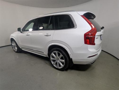 2018 Volvo XC90 T6 Inscription