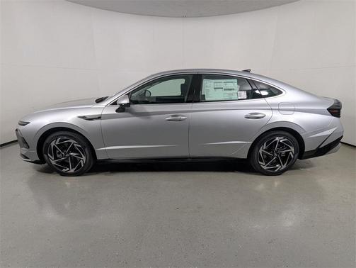 2026 Hyundai SONATA SEL