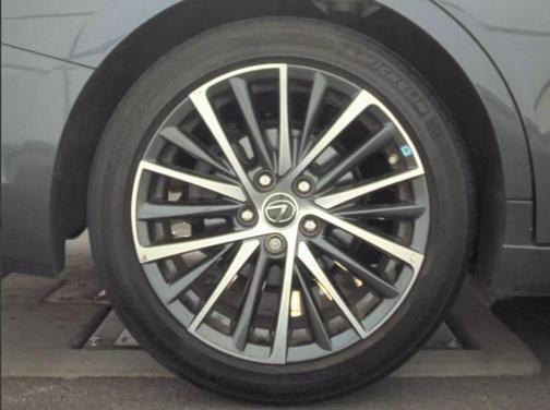 2024 Lexus ES 350 Base