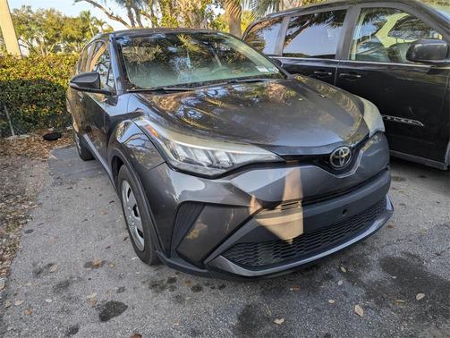 2021 Toyota C-HR LE