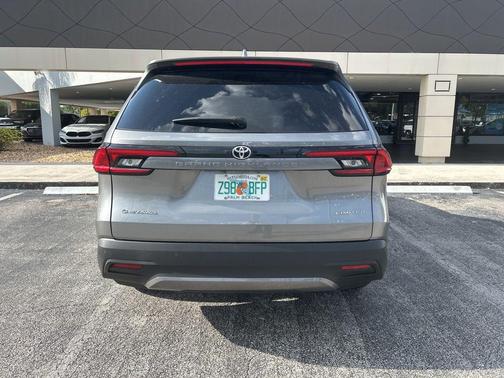 Heavy Metal 2025 Toyota Grand Highlander Limited