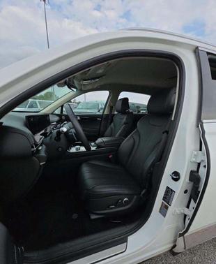 2025 Genesis GV80 2.5T