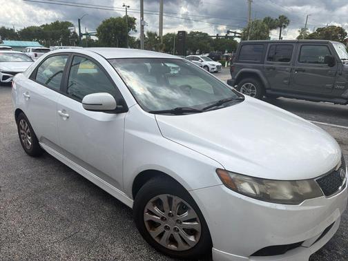 Snow White Pearl 2012 Kia Forte EX