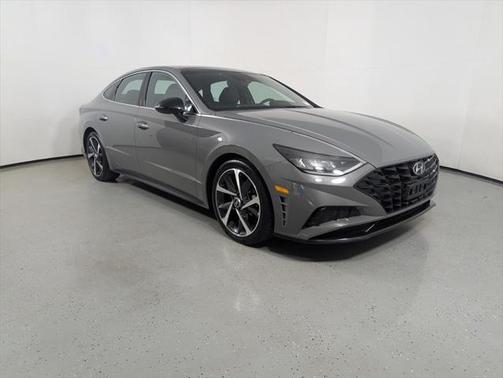 2022 Hyundai SONATA SEL Plus
